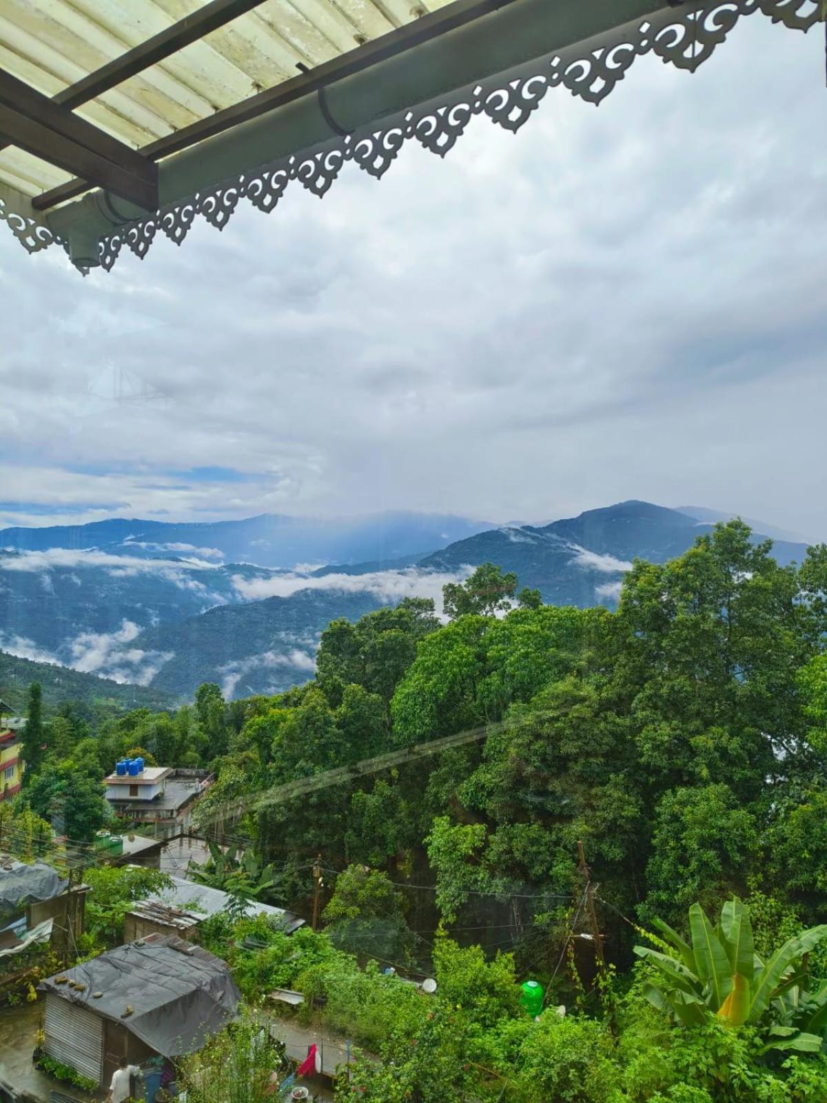 Hotel Aam'S Courtyard à Kalimpong Extérieur photo